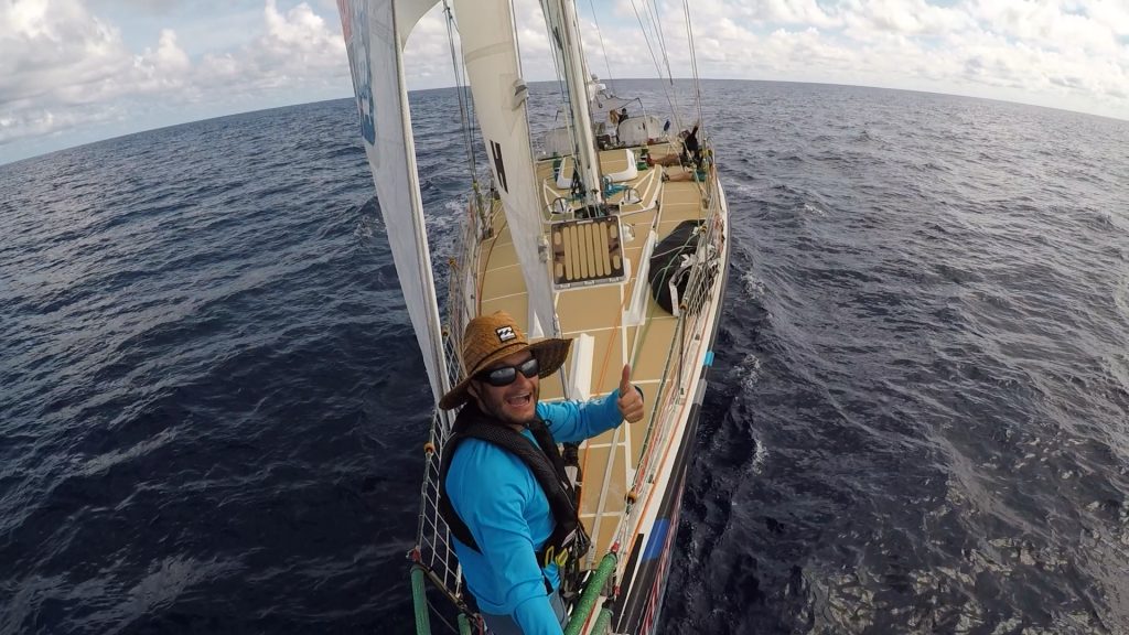 Bow selfie / Mike Holmes